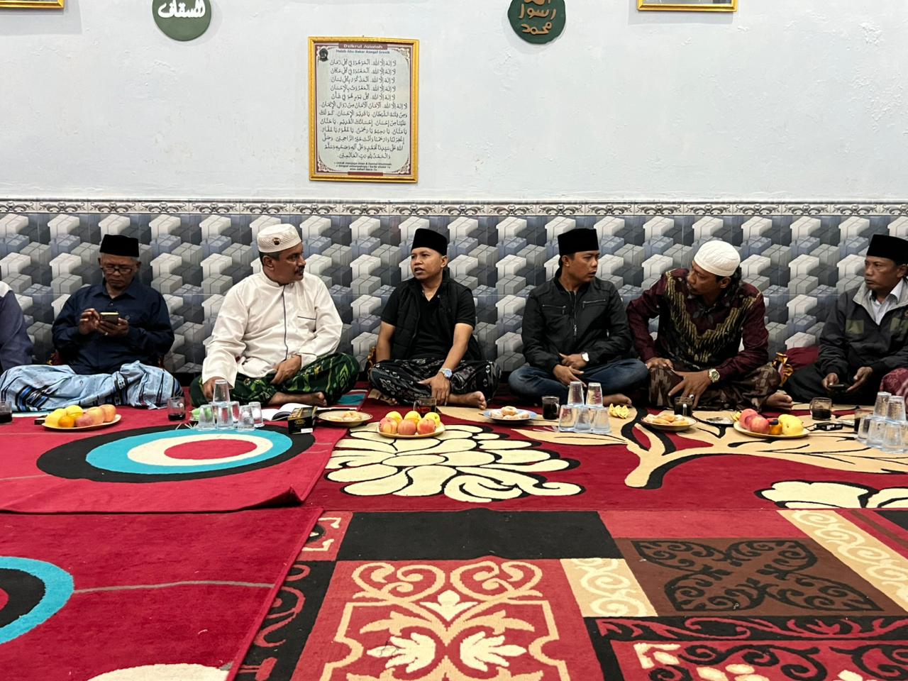 Hadir untuk Warga